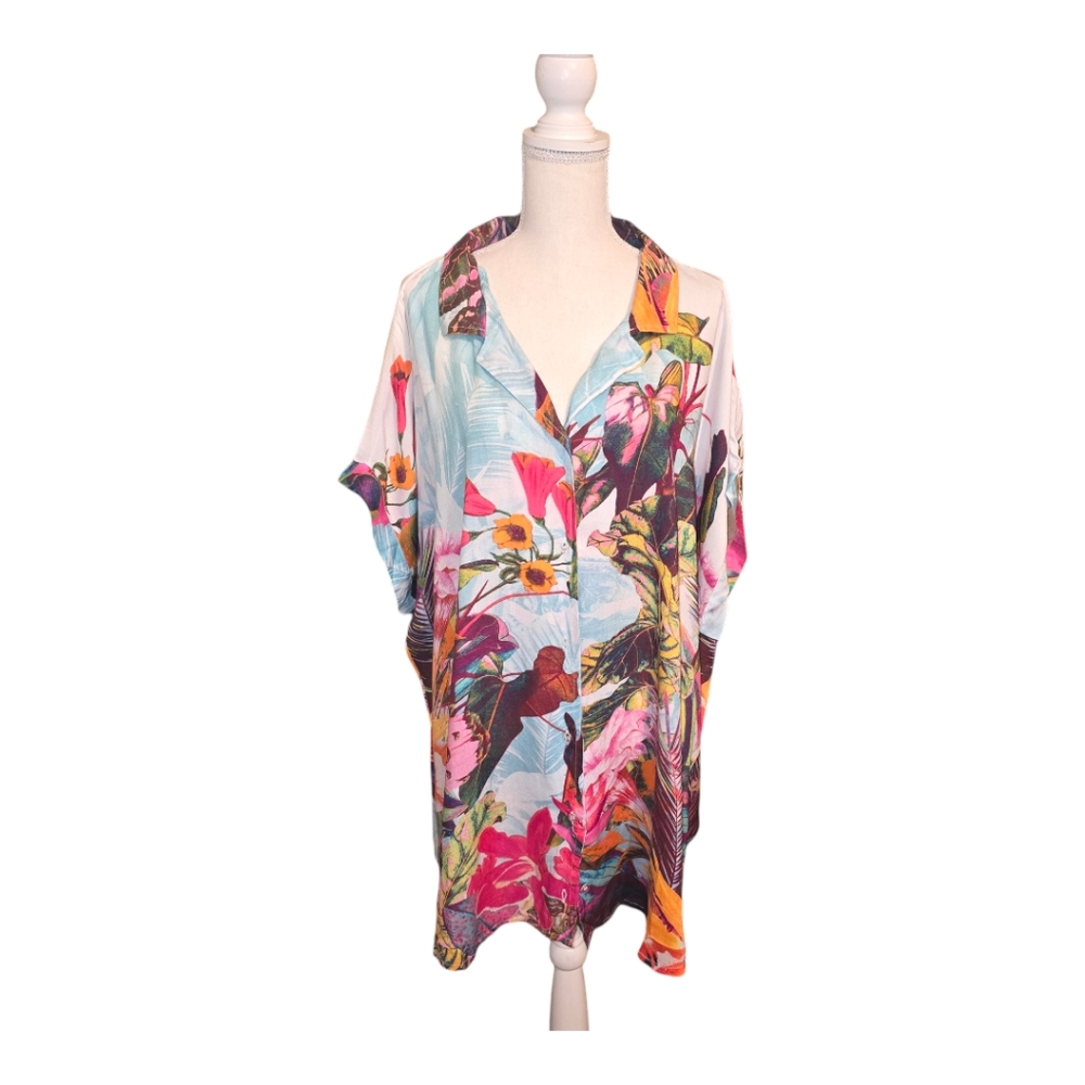 VENUS Swim Floral Cover Up - Size 2X